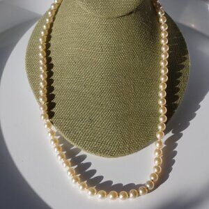 Women`s white faux pearl gold tone marked g.silver